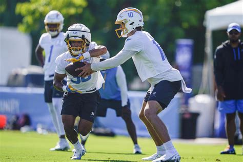 Chargers’ Austin Ekeler on plight of running backs: ‘We’re not just numbers on a page’